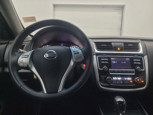 Used 2018 Nissan Altima 2.5 SV FWD image 22