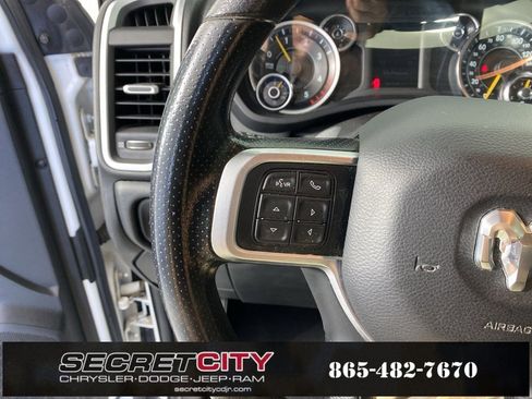 Used 2019 RAM 3500 Big Horn image 15