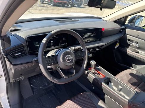 New 2026 Nissan Kicks SR w/ SR Premium Package AWD/4WD image 57