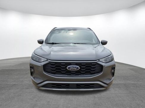 Used 2024 Ford Escape ST-Line Select w/ Tech Pack #1 image 2