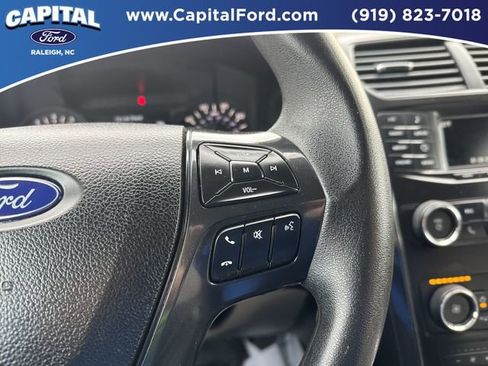Used 2019 Ford Explorer Base image 22