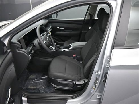 New 2026 Hyundai Tucson SE image 11