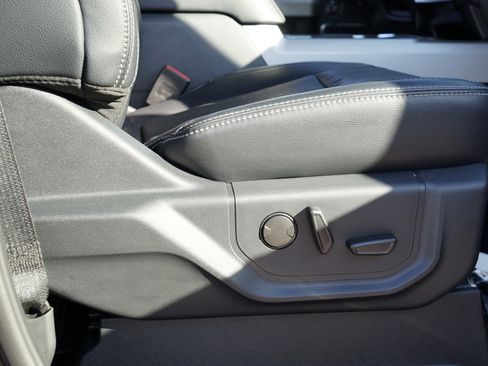 Used 2022 Ford F350 Lariat w/ Lariat Ultimate Package image 33