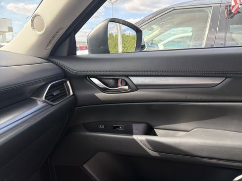 Used 2021 MAZDA CX-5 Touring image 21