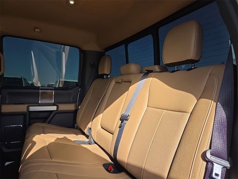 Certified 2022 Ford F250 Lariat w/ Lariat Ultimate Package image 21