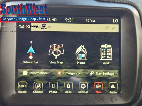 Used 2023 Jeep Renegade Latitude image 17