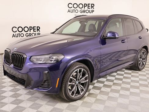 Used 2024 BMW X3 xDrive30i w/ Premium Package image 11