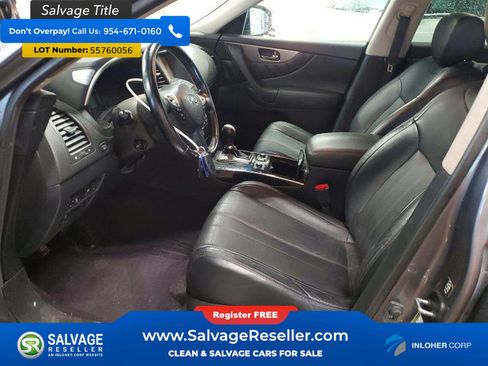 Used 2017 INFINITI QX70 AWD w/ Premium Package image 9