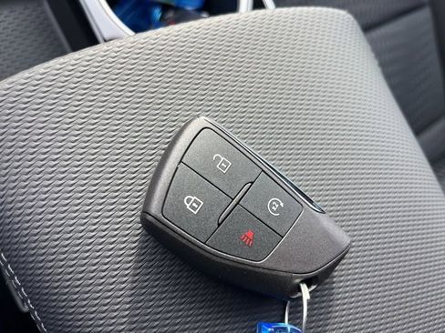 New 2026 Chevrolet Equinox LT w/ LPO, Floor Liner Package image 37