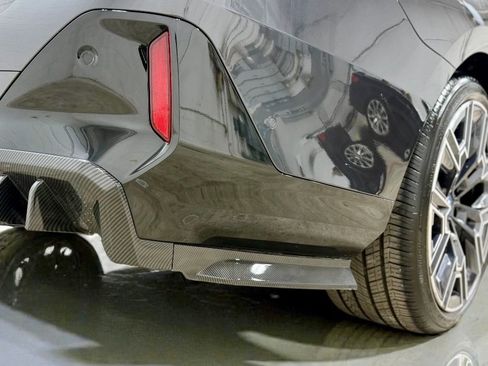 Used 2025 BMW i5 xDrive40 w/ M Sport Package image 16