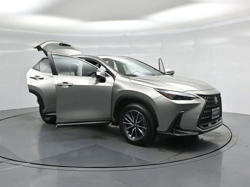 Used 2025 Lexus NX 350 AWD w/ Cold Area Package image 30
