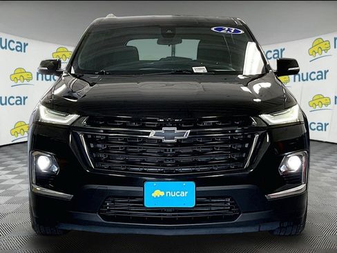 Used 2023 Chevrolet Traverse LT w/ Midnight/Sport Edition AWD/4WD image 2