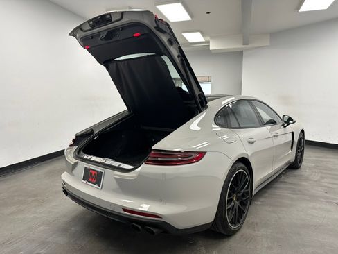 Used 2018 Porsche Panamera 4S image 75