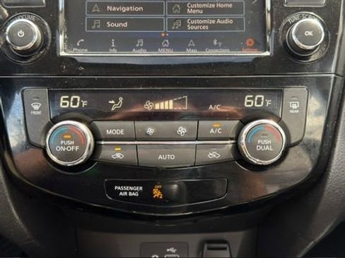 Used 2020 Nissan Rogue Sport SL w/ Premium Package AWD/4WD image 38