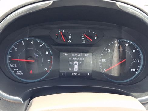 Used 2016 Chevrolet Malibu LT FWD image 15