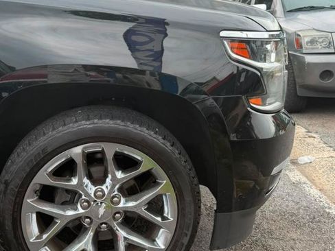 Used 2016 Chevrolet Tahoe LTZ AWD/4WD image 15