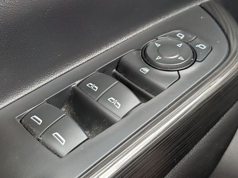 Used 2023 GMC Acadia SLT AWD/4WD image 20