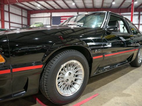 Used 1989 Ford Mustang GT image 30