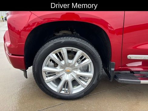 Certified 2024 Chevrolet Silverado 1500 High Country w/ High Country Premium Package image 11