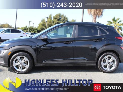 Used 2023 Hyundai Kona SEL image 2