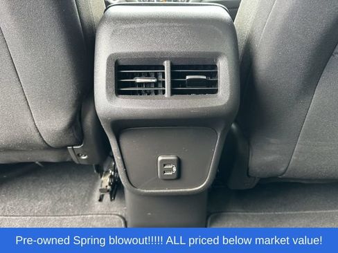 Used 2022 Chevrolet Equinox LS AWD/4WD image 38