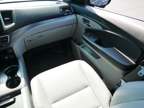 Used 2018 Honda Pilot EX-L image 11