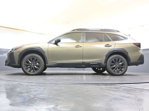 Certified 2025 Subaru Outback Onyx Edition image 31