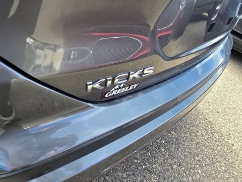 Used 2024 Nissan Kicks SV FWD image 12