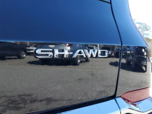 Certified 2023 Acura MDX SH-AWD w/ Technology Package image 9