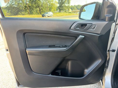 Used 2019 Ford Ranger XL w/ Equipment Group 101A Mid RWD image 24