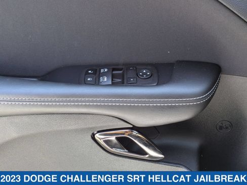 Used 2023 Dodge Challenger SRT Hellcat w/ Driver Convenience Group RWD image 13