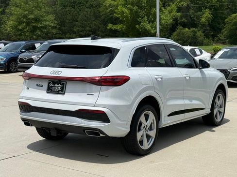 Used 2026 Audi Q5 Premium Plus AWD/4WD image 14