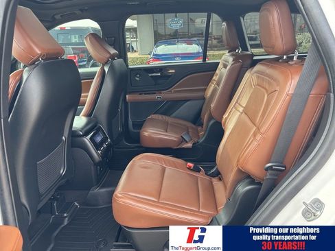 Used 2023 Lincoln Aviator Reserve w/ Equipment Group 201A image 21