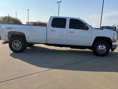 Used 2013 Chevrolet Silverado 3500 LTZ w/ LTZ Plus Package image 28