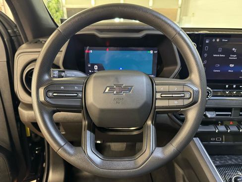 Used 2024 Chevrolet Colorado Trail Boss w/ Advanced Trailering Package image 18