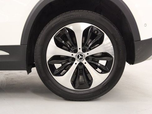 Certified 2025 Mercedes-Benz GLA 250 GLA 250 image 10