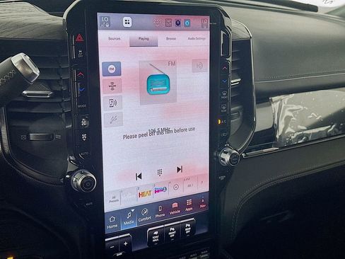 New 2026 RAM 2500 Limited w/ Towing Technology Group image 13