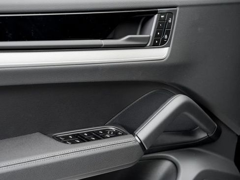 New 2026 Porsche Cayenne AWD/4WD image 8
