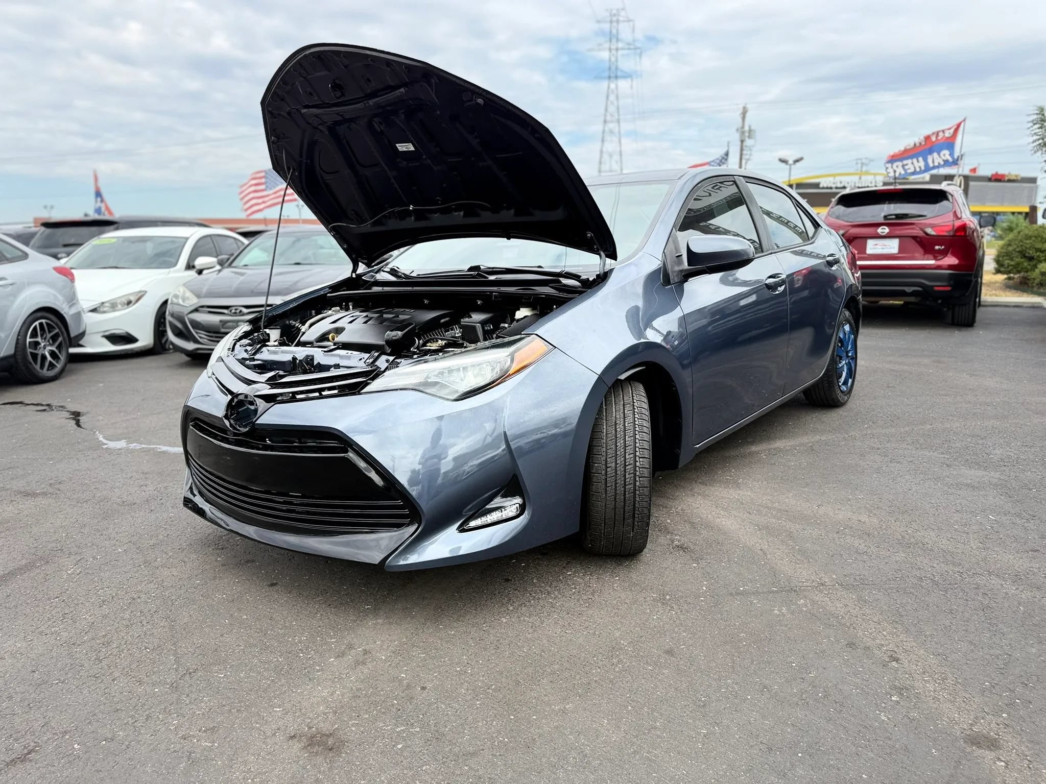 Used 2019 Toyota Corolla LE FWD image 8
