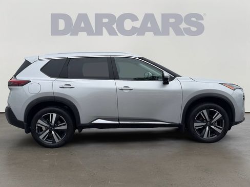 Used 2022 Nissan Rogue SL AWD/4WD image 6