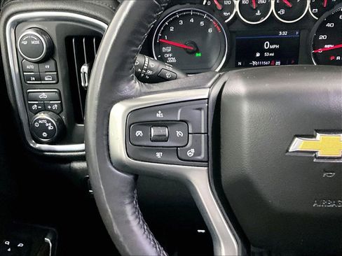 Used 2021 Chevrolet Silverado 1500 LT AWD/4WD image 23