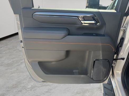 Certified 2026 GMC Sierra 2500 AT4 w/ AT4 Premium Plus Package AWD/4WD image 19
