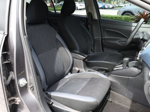 Used 2023 Nissan Versa SV FWD image 18