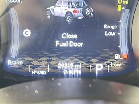 Used 2023 Jeep Wrangler Unlimited w/ 8.4" Radio Group AWD/4WD image 17