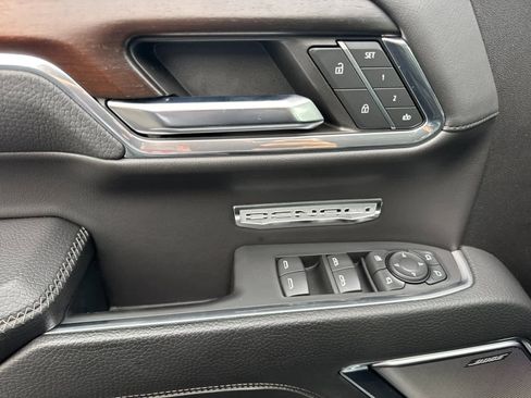 Certified 2024 GMC Sierra 1500 Denali image 12