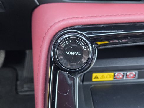 Used 2025 Lexus NX 250 image 26