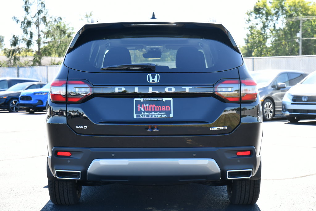 New 2026 Honda Pilot Touring image 6