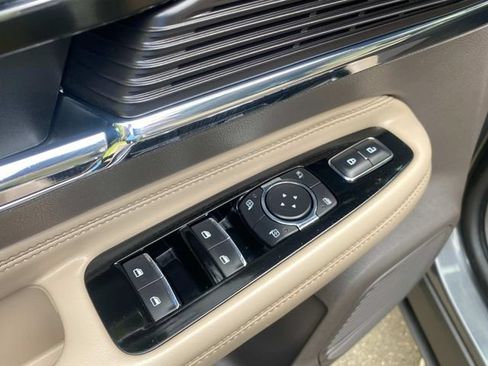 Certified 2022 Lincoln Corsair Reserve w/ Elements Package FWD image 13