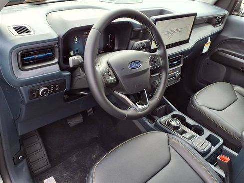 New 2025 Ford Maverick Lobo AWD/4WD image 9