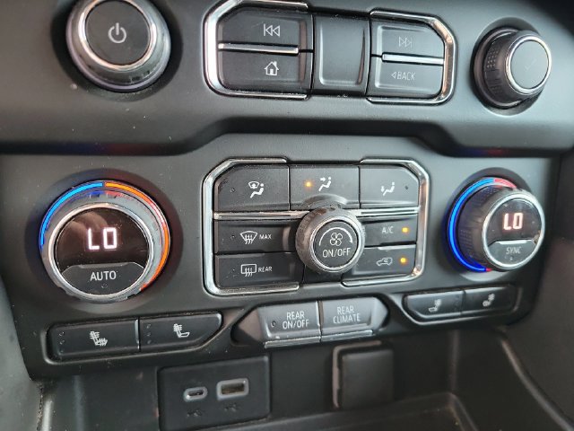 Used 2021 Chevrolet Tahoe RST RWD image 24